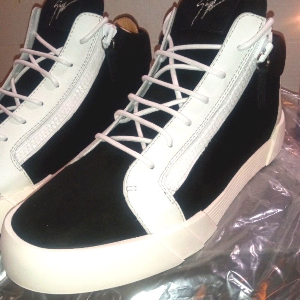 Giuseppe shoes brand new size 11